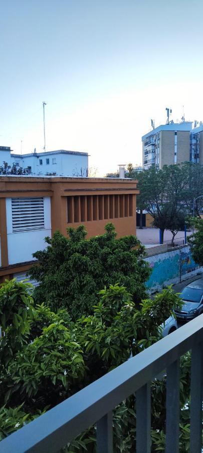 Sevilla Piso Centrico Zona Macarena Luaran gambar